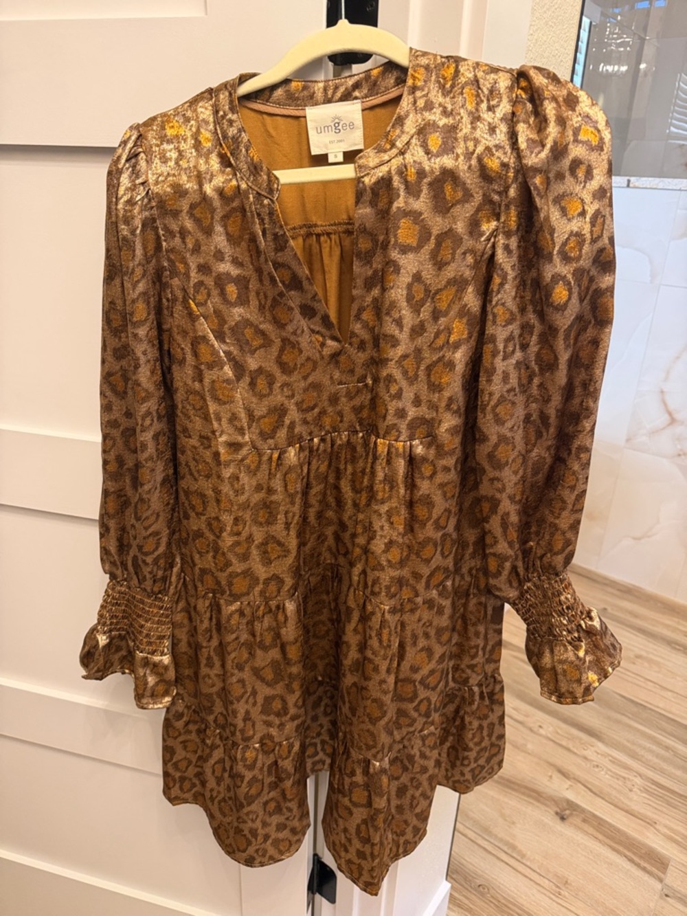 Umgee Shimmery Leopard Tiered V-Neck Dress in Gold and Brown